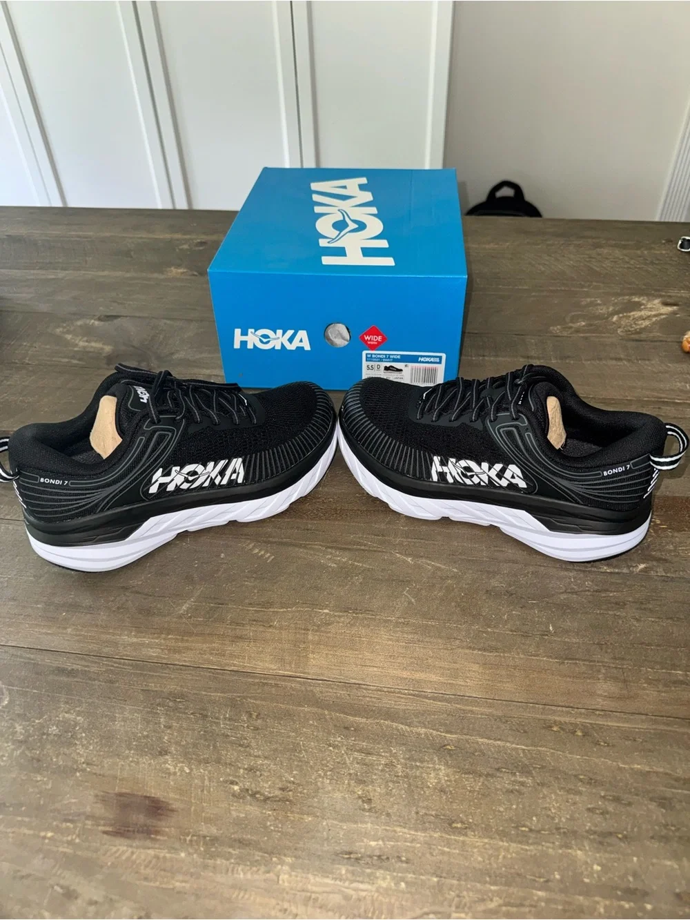 NWT Hoka Bondi 7 Women's Running Shoes Size 5.5 Wide New In Box